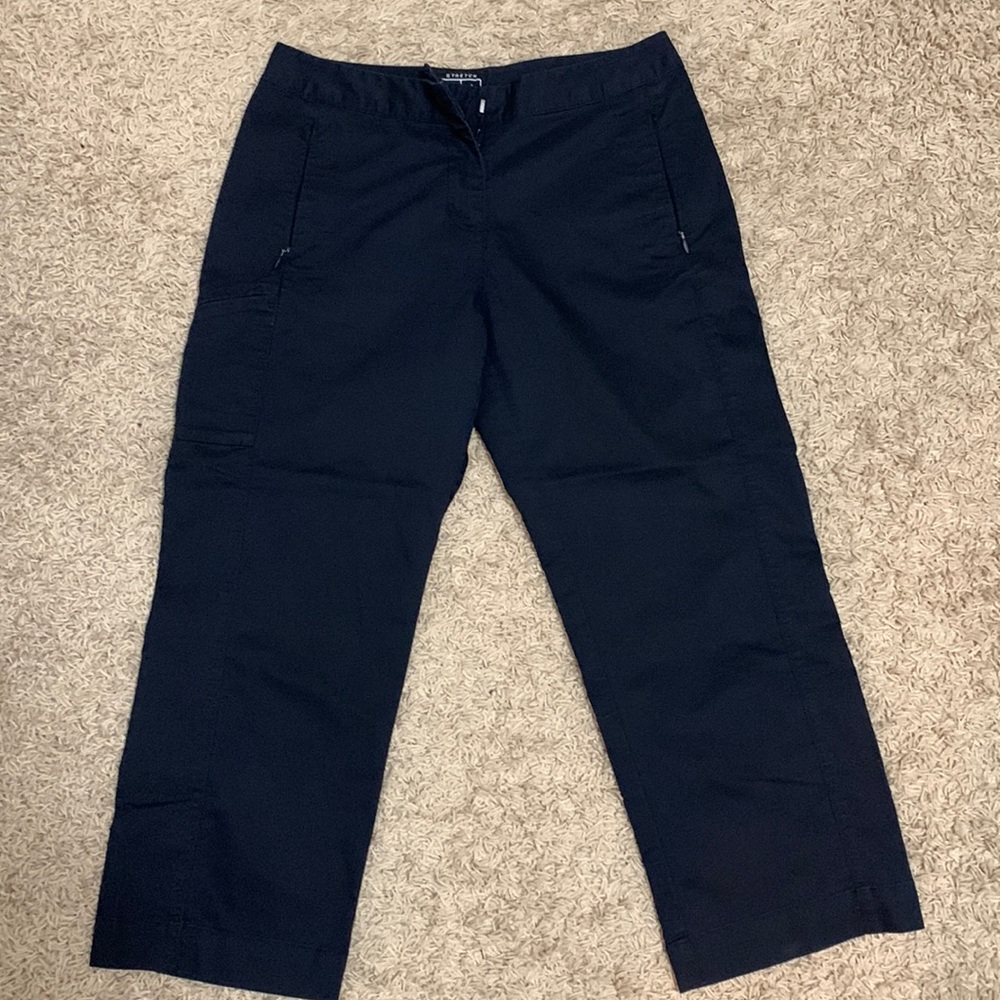 Adidas cropped black pockets pants zip front sz 4